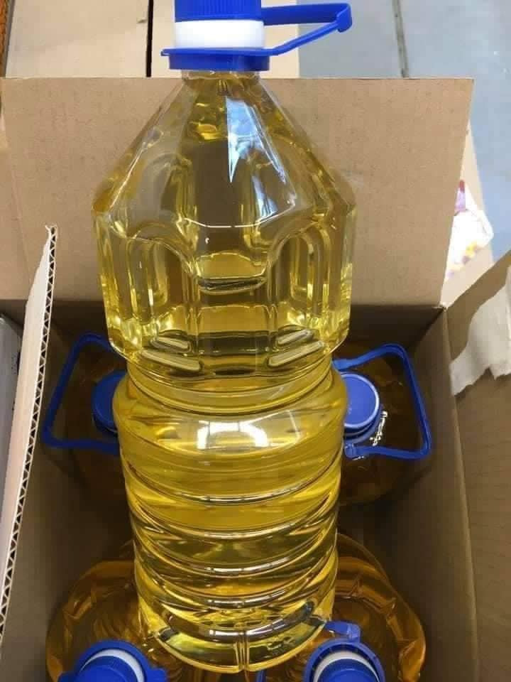 Vegetable oil in Malaysia produced by a third less